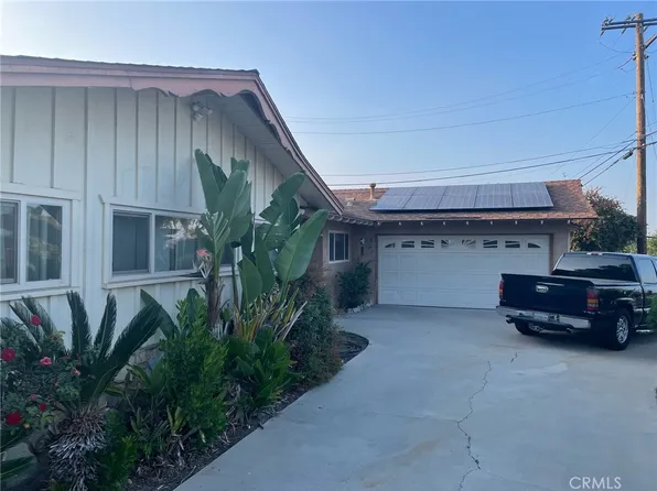 1710 Garretson Ave, Corona, CA 92879