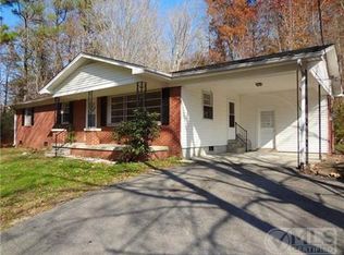 1303 Cates Rd, Lawrenceburg, TN 38464