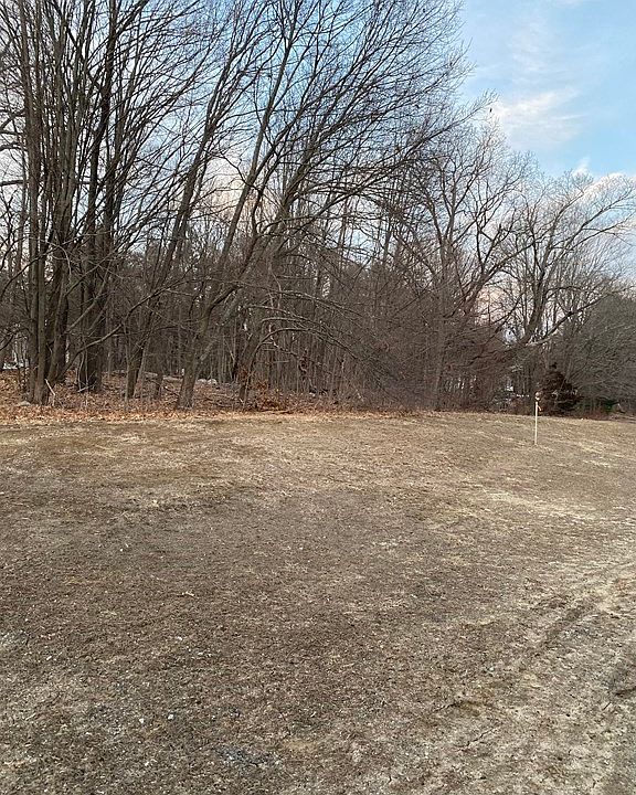 106 Millbury St, Grafton, MA 01519 Zillow