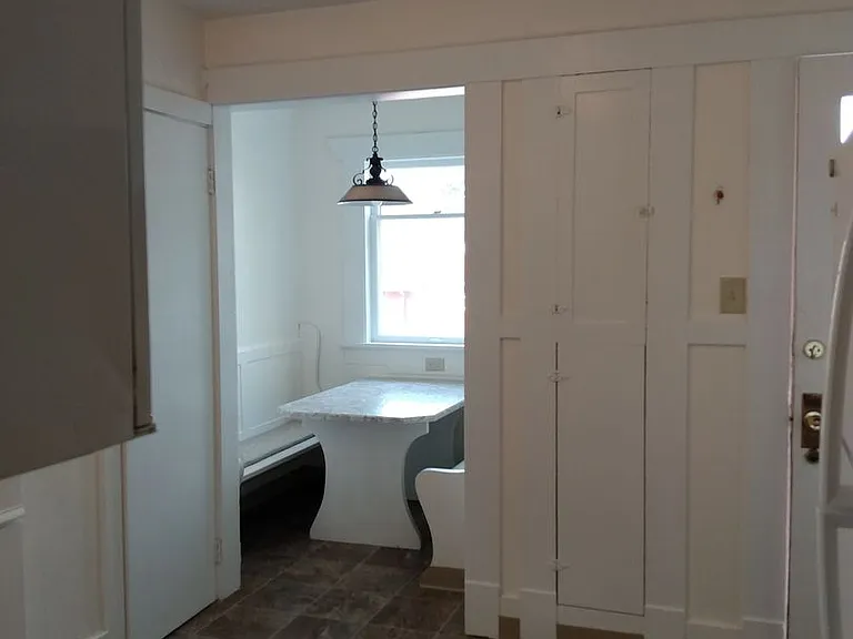 703 N Garden St #B — Photo 9