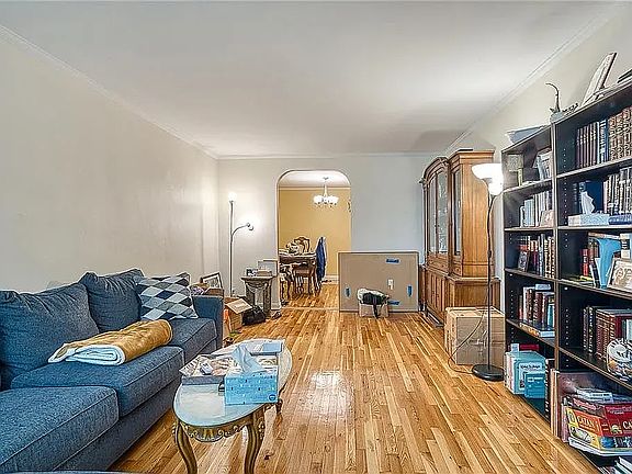 3rd image of 1737 E 27th St #1