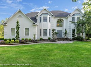 18 Bruns Rd, West Allenhurst, NJ 07711