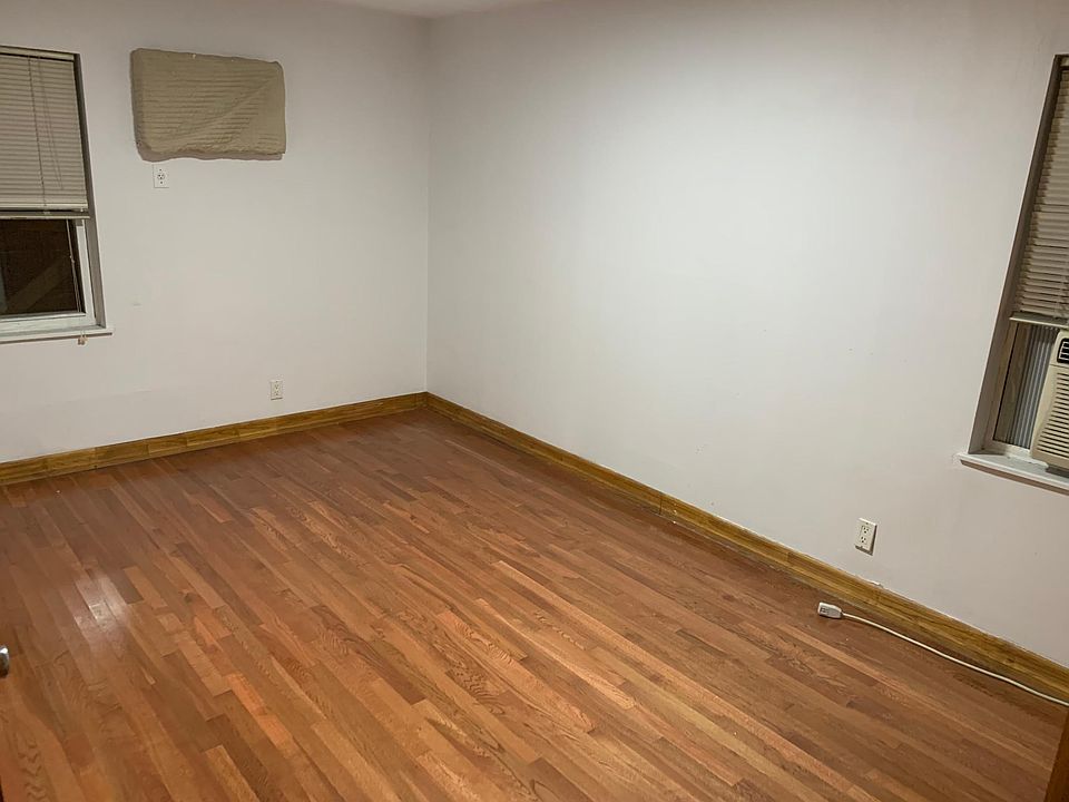 2nd image of 5711 225th St Floor 1