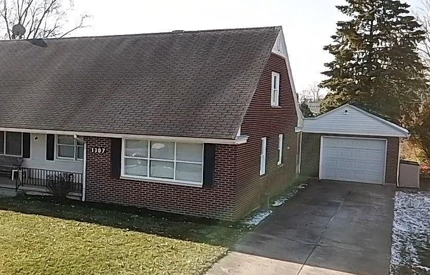 1st image of 1307 Garfield Ave