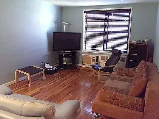 Sold by Remax Edge | media 7