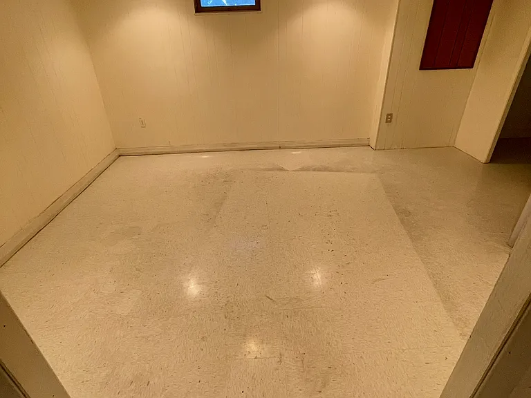 Basement bonus room. Great craft/hobby room!