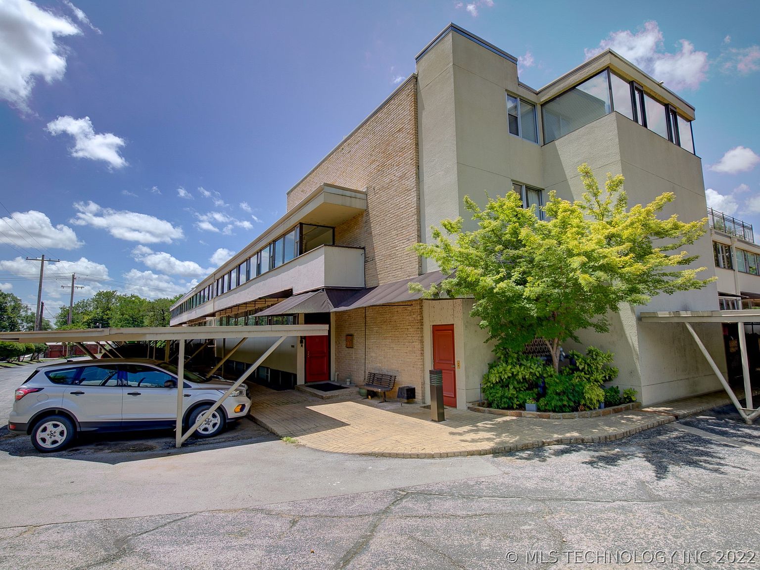 611 W 15th St APT D3, Tulsa, OK 74127 | Zillow