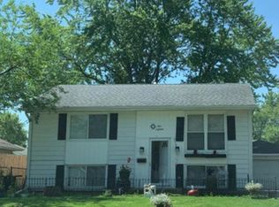 518 E Tulip Dr, Glenwood, IL