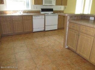 106 Melanie Ln, Middleburg, FL 32068