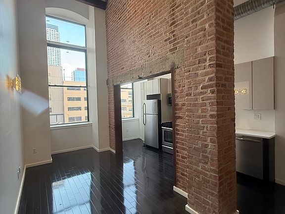 3rd image of 726-28 Market St #206