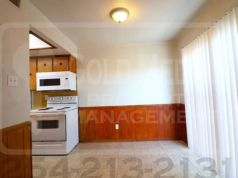 3906 Charolais Dr — Photo 6