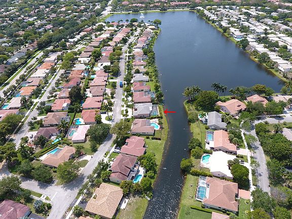 2nd image of 4223 NW 54th St