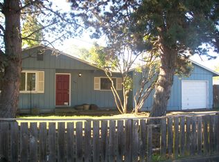 455 N 8th St, Harrisburg, OR