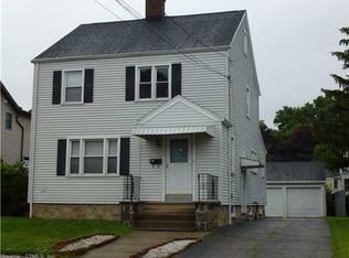 462 Westfield Ave, Bridgeport, CT 06606