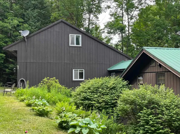 25 Songadeewin Lane, Westmore, VT 05860