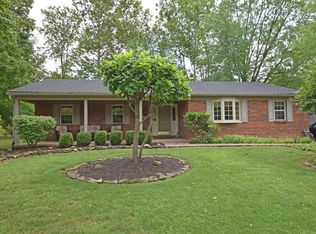 1094 Raintree Dr, Milford, OH 45150