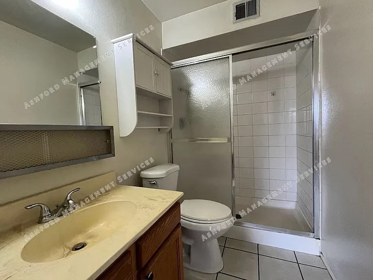 12229 N 48th Ave — Photo 11
