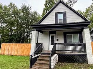 912 W 3rd Ave, Peoria, IL 61605