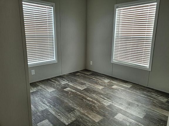 2nd image of 1123 Walt Williams Rd #116