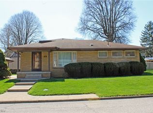 1101 2nd Ave, New Cumberland, WV