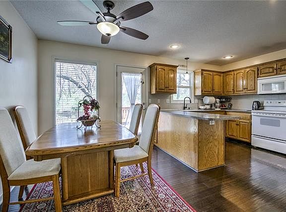 5th image of 1012 NW 70th St