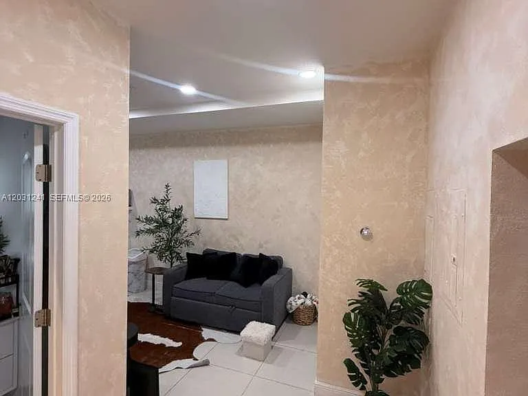 14440 SW 31st St — Photo 26