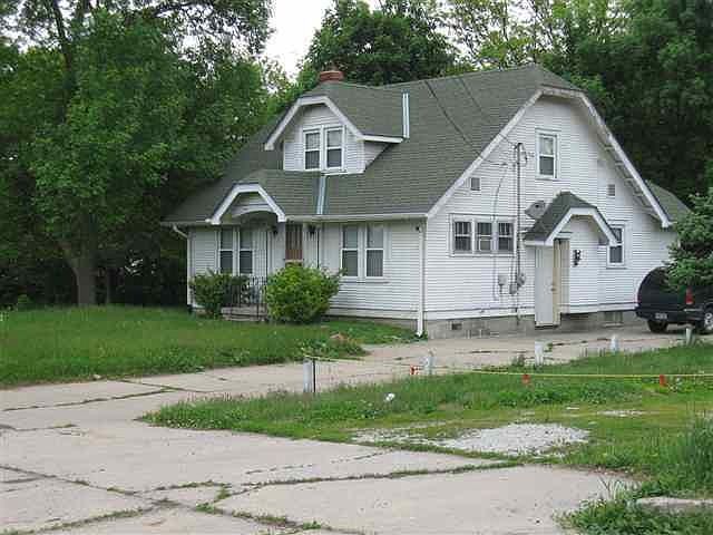 1st image of 7215 Bedford Ave