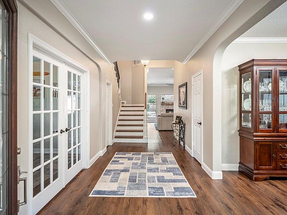 3rd image of 1414 Kennoway Park Dr