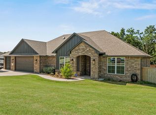 2321 Lions Pride Way, Blanchard, OK 73010