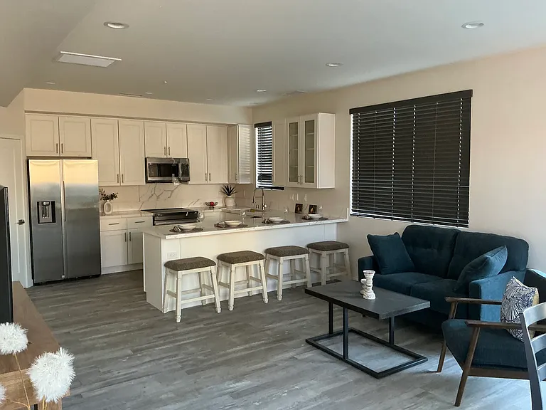 33040 Rancho Vista Dr #100 — Photo 7