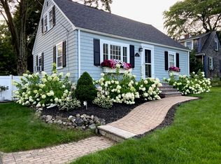 8 New St, North Reading, MA 01864