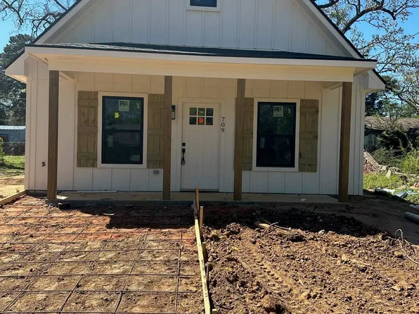 709 Arkansas St, Longview, TX 75601