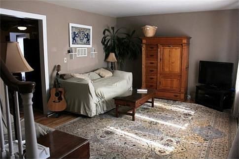 Sunny and Bright Living Room