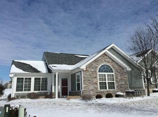 182 Abbey Dr, Springboro, OH 45066