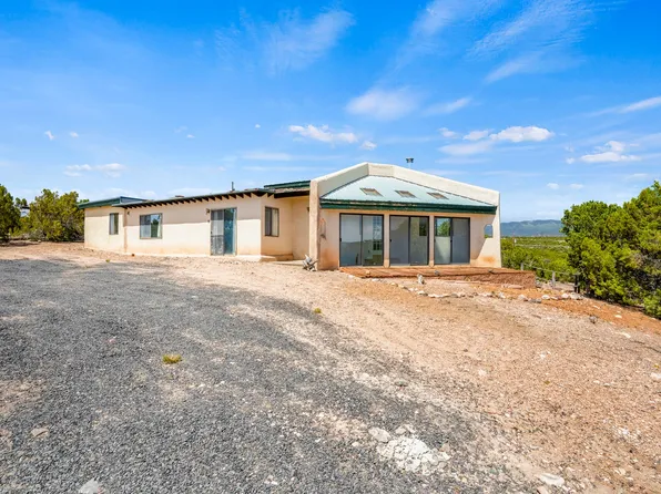 19 Calle Nopalitos, Santa Fe, NM 87507