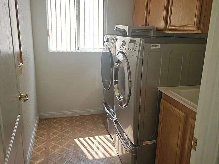 8075 Lapis Harbor Ave — Photo 18