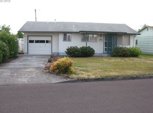 1306 Hampton Way, Woodburn, OR 97071