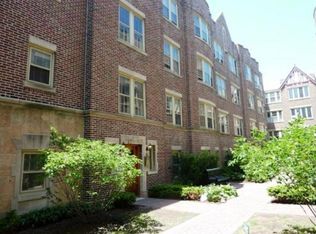 1130 W Washington Blvd #2B, Oak Park, IL 60302