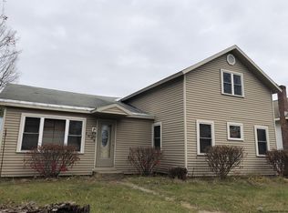 1038 E River Dr, Lake Luzerne, NY 12846