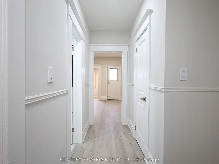 605 College St #3 — Photo 2