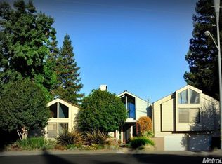 19953 N Ian Ct, Lockeford, CA 95237