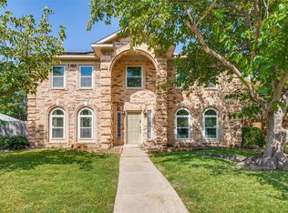 2213 Loretta Ln, Rowlett, TX 75088