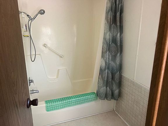 2nd image of 5000 E Grant Rd Unit 93