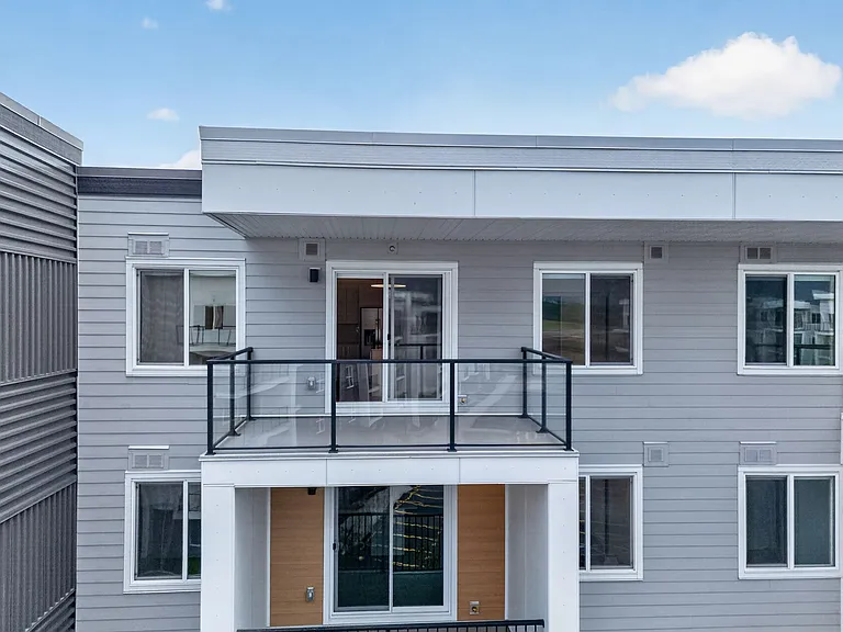 265 Wolf Willow Blvd SE #1517-517 — Photo 13