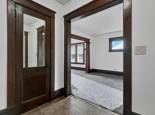 393 Geranium Ave E #2, Saint Paul, MN 55130