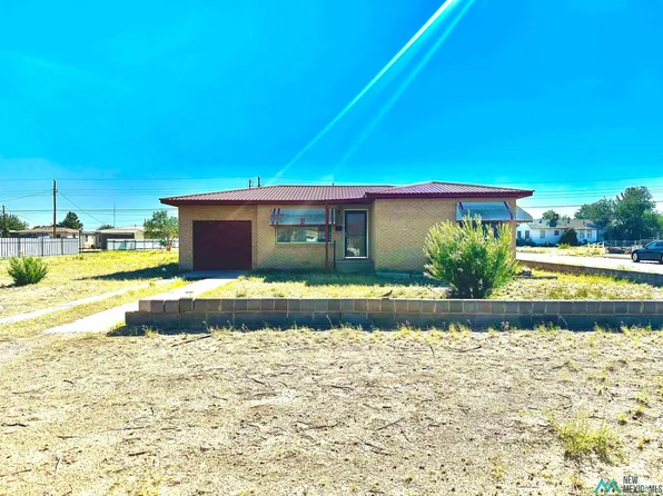 918 Mesquite St, Jal, NM 88252