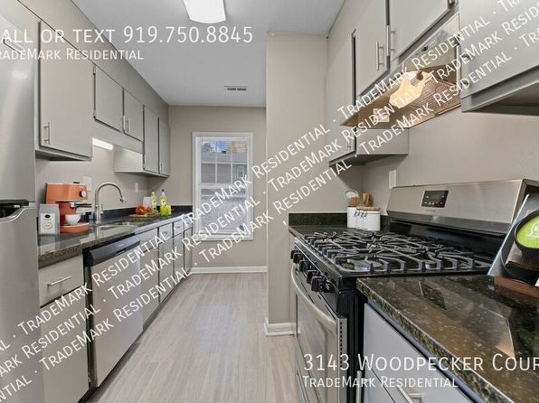 3143 Woodpecker Ct
