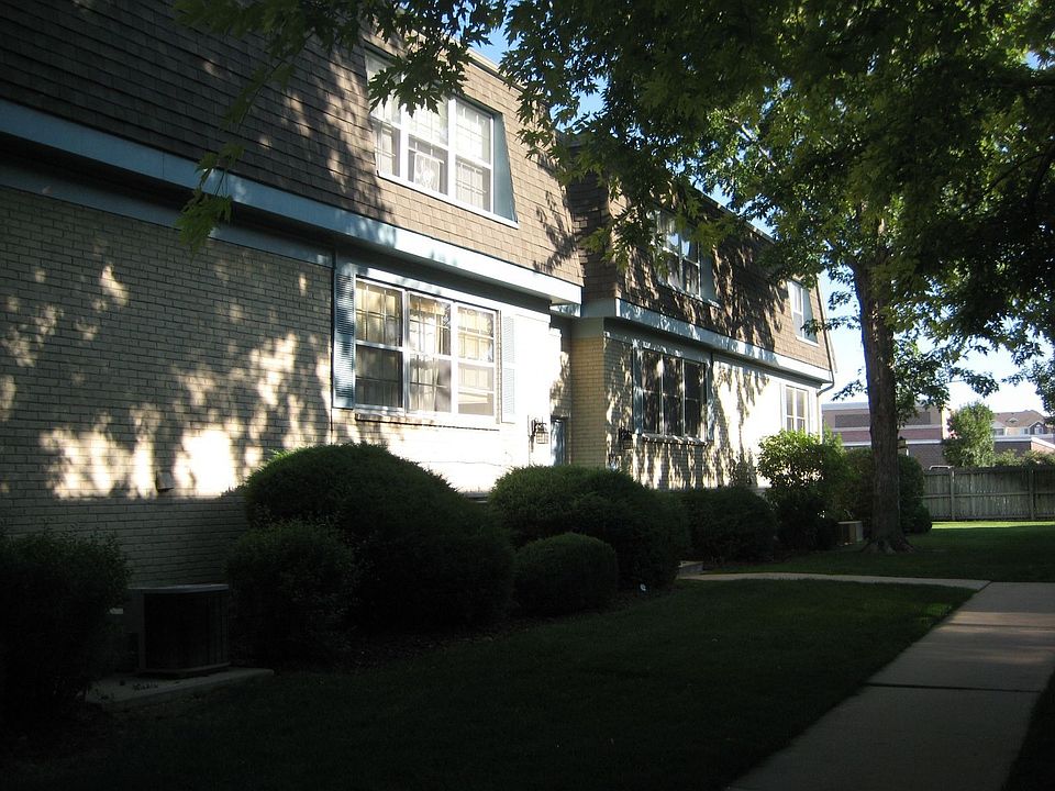 2nd image of 9230 E Girard Ave APT 4