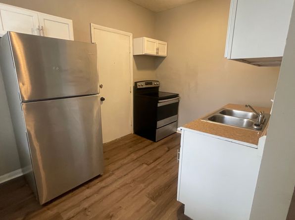 605 Forest Ave APT 2180