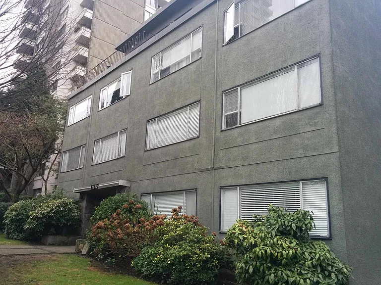 1540 Haro St #102 — Photo 13